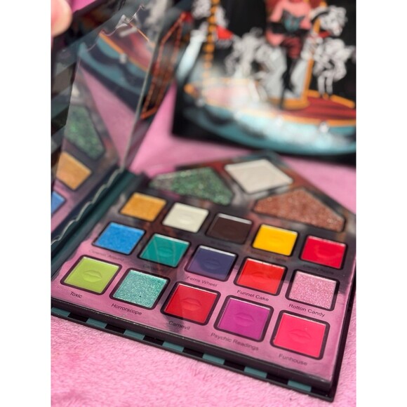 New! Carrousel of Curses x Sydney Nicole Eyeshadow Palette Spoiled Cosmetics - Picture 3 of 7